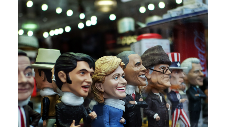 Bobbleheads 