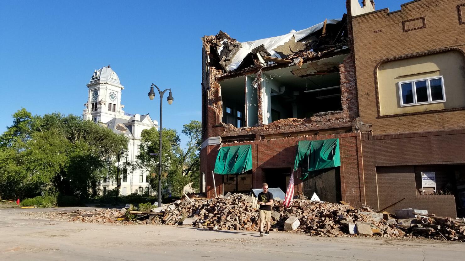 Marshalltown tornado damage. Photo by Gary Barrett WHO Radio News