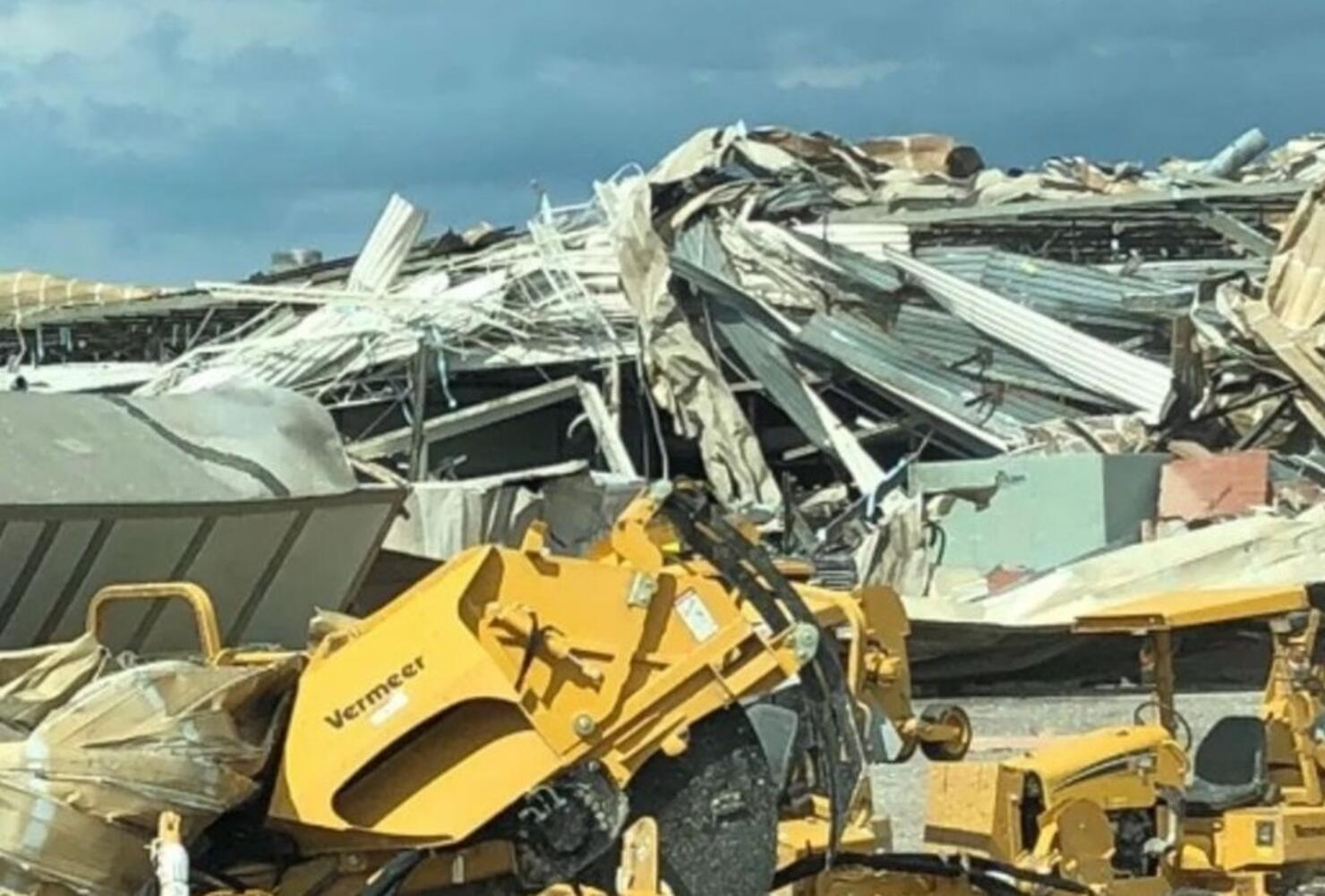 Pella tornado destruction, photo WHO TV 