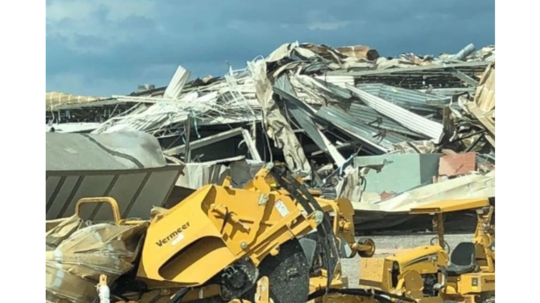 Pella tornado destruction, photo WHO TV 