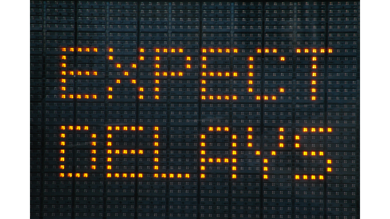 Traffic Sign Expect Delays Getty RF