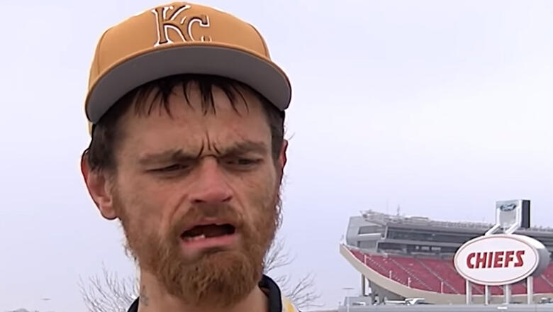 Homeless Man Gets Playoff Tickets For Helping Chiefs Player Stuck In Snow - Thumbnail Image