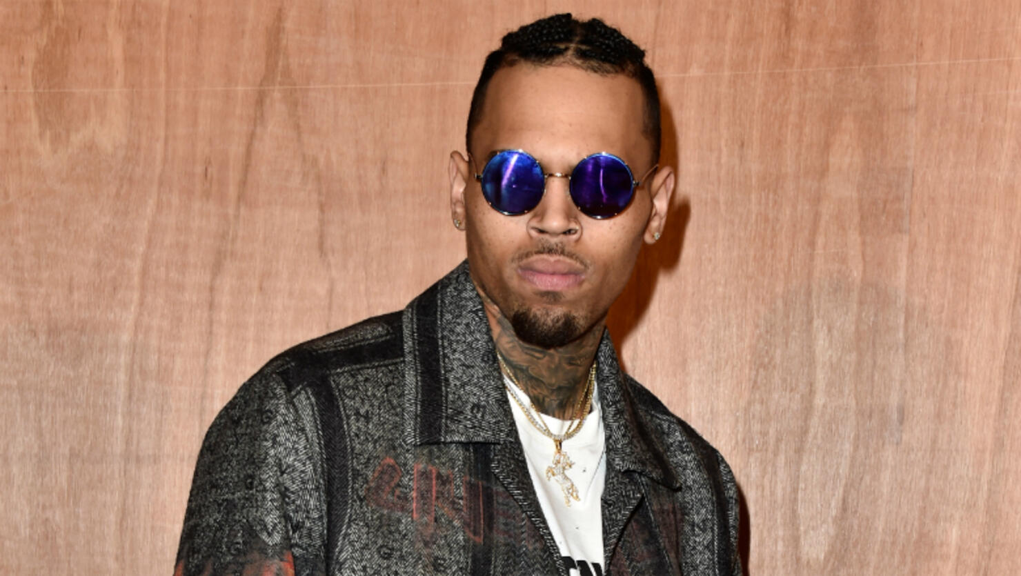 chris-brown-sue