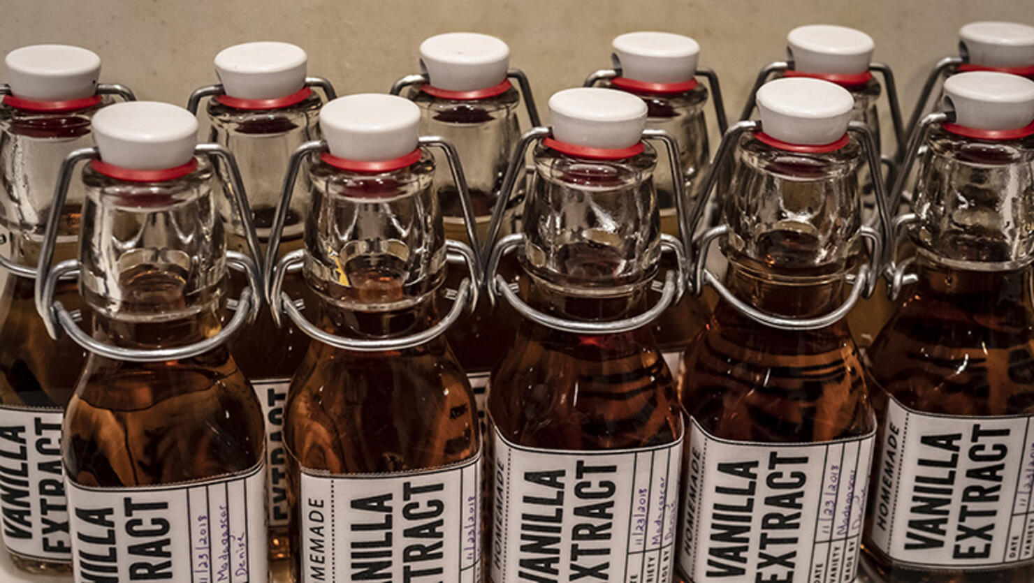 bottles of vanilla extract
