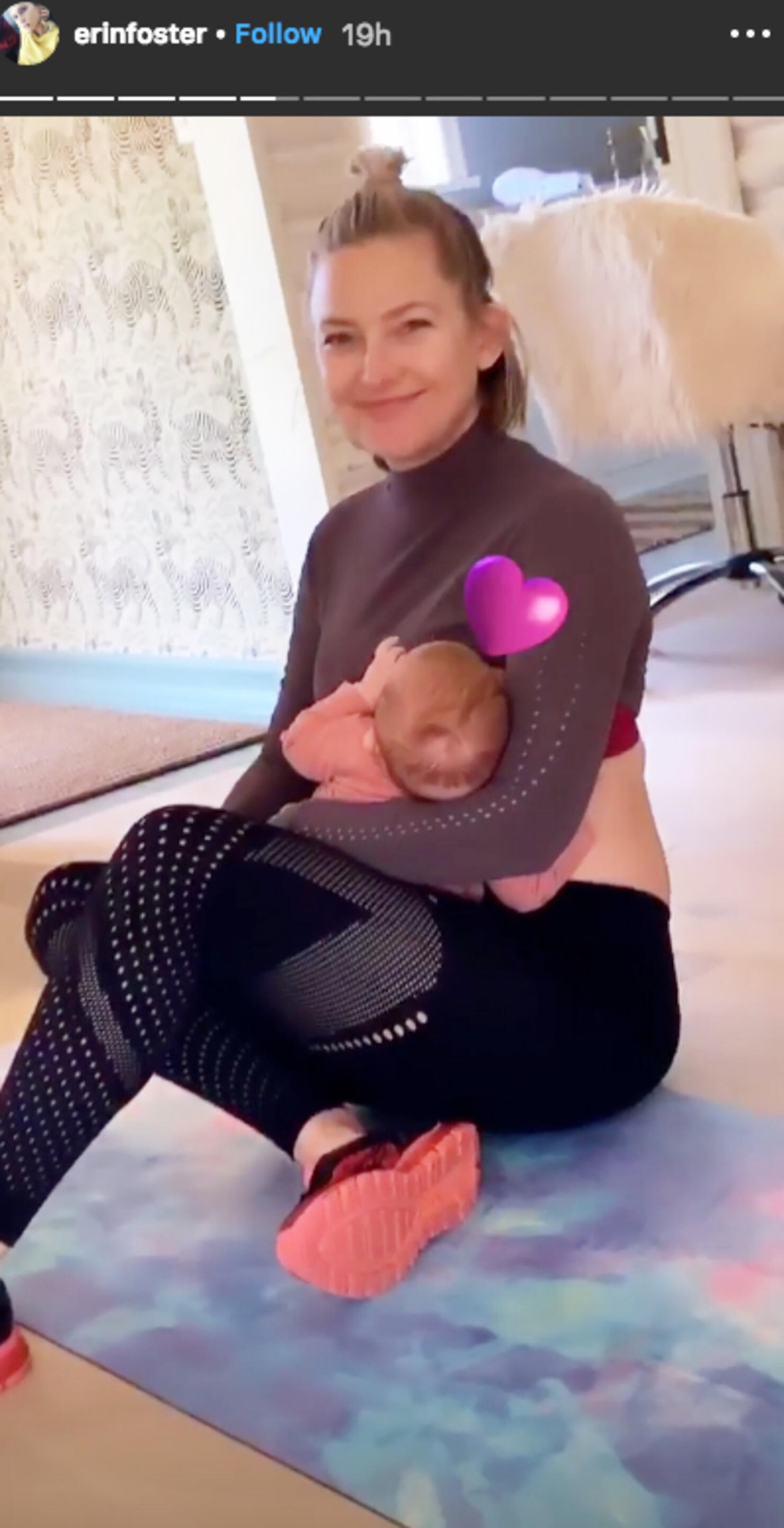 Kate Hudson Breastfeeds Baby Rani Mid Workout See The Pics iHeart 