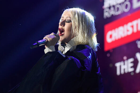 Is Christina Aguilera Gonna Appear At The Super Bowl Halftime Show? - Thumbnail Image