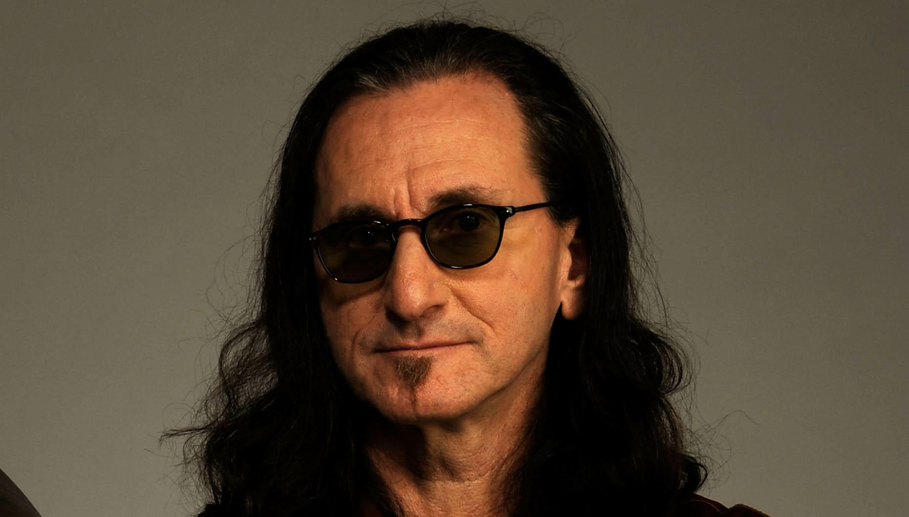 Geddy Lee Says Holocaust-Deniers 