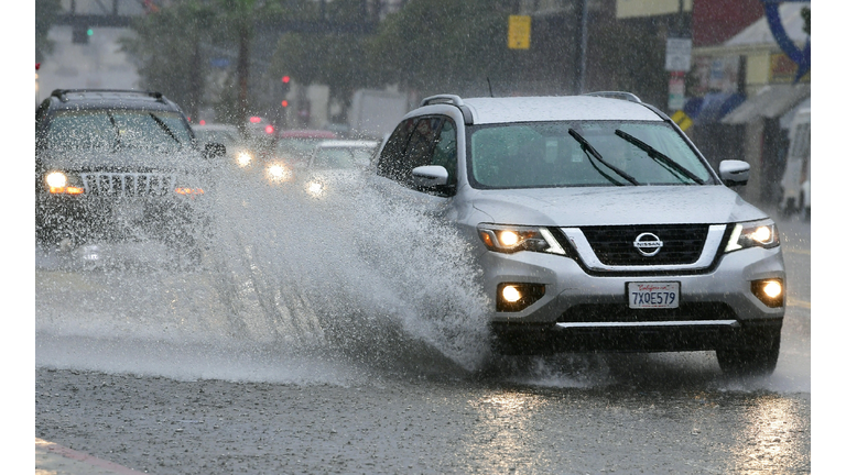 Stormy Weather Brings Heavy Rain, Winds to Southern California 