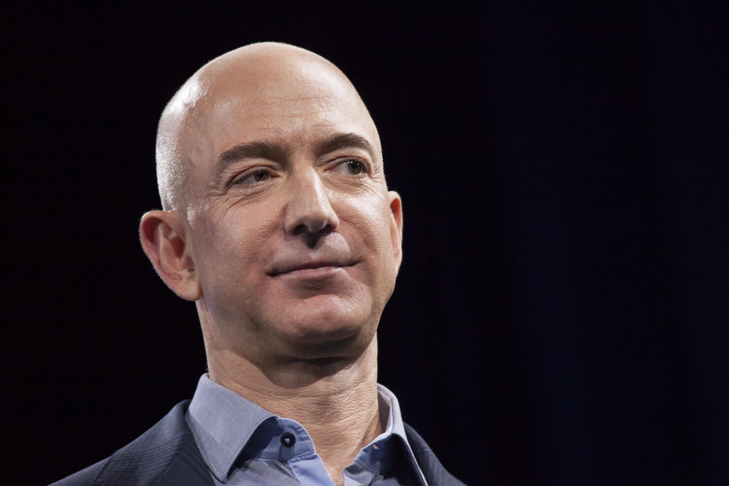 Jeff Bezos says he's become the target of a blackmail attempt by the publishers of National Enquirer