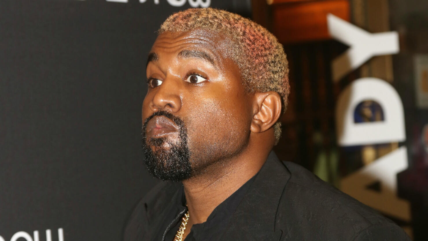 kanye-west-identity-stolen