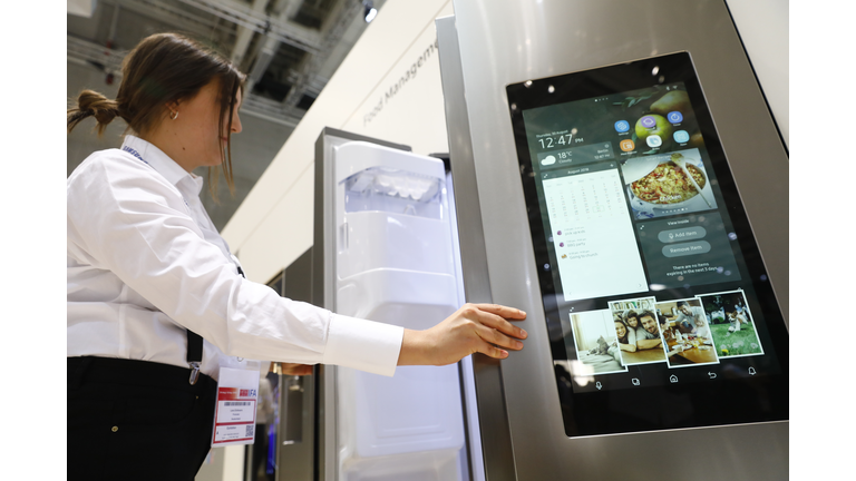 Refrigerdating is now a thing thanks to smart Fridges 