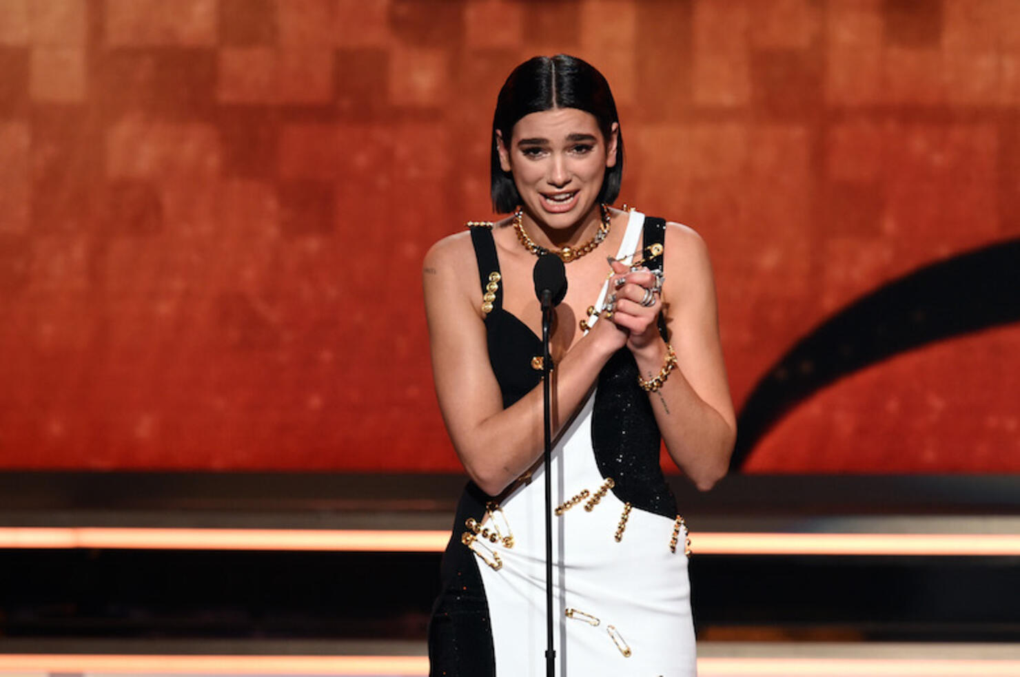 Dua Lipa wins Best New Artist during 2019 Grammys
