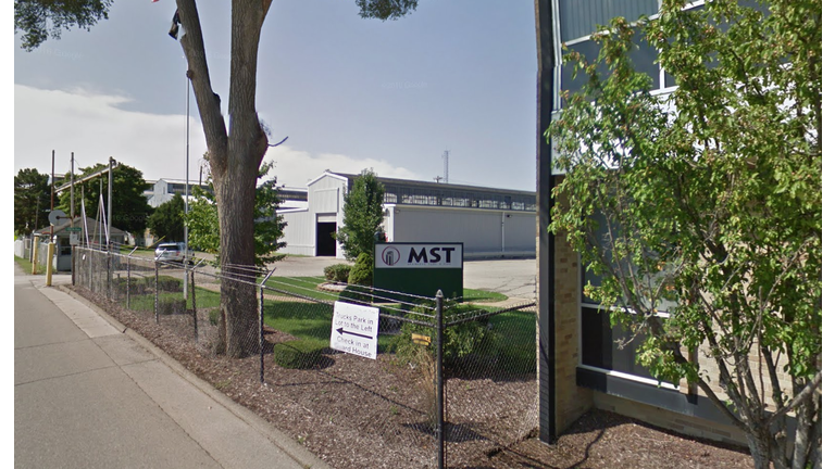 man falls into tank of sulfuric acid at Michigan manufacturing plant 