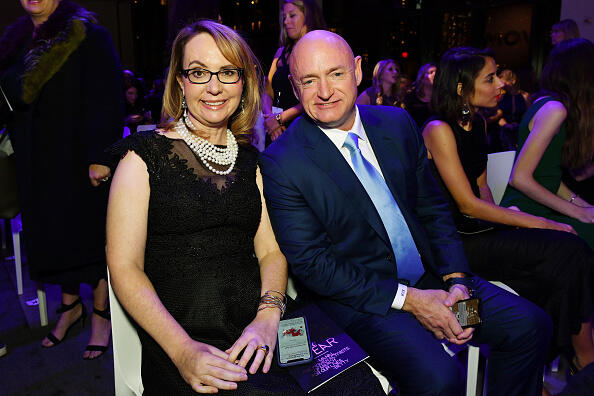 Former Astronaut Mark Kelly Is Set To Run For US Senate In Arizona In 2020 - Thumbnail Image