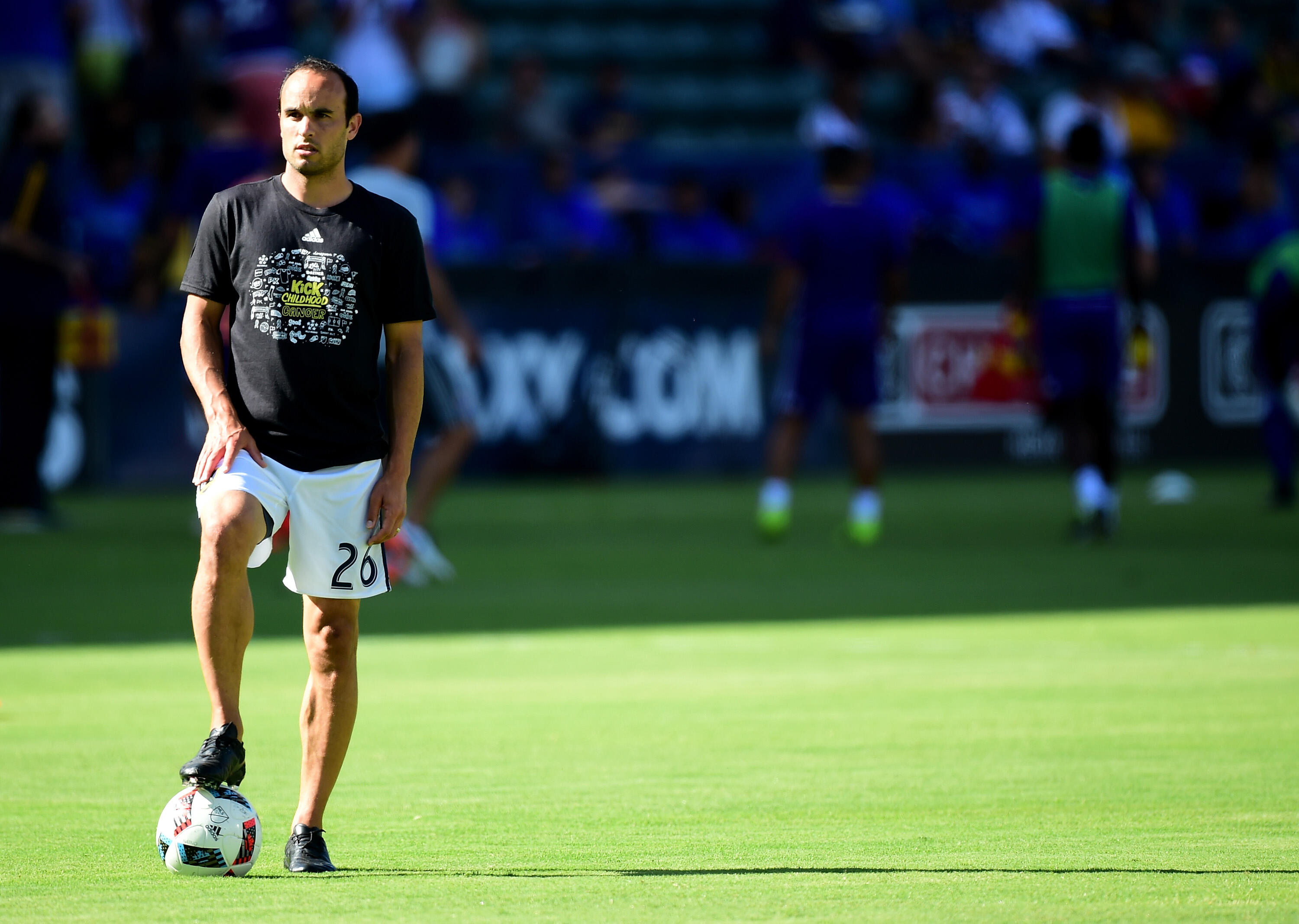 Landon Donovan On The U.S Soccer Culture And His New Team: The Sockers iHea...