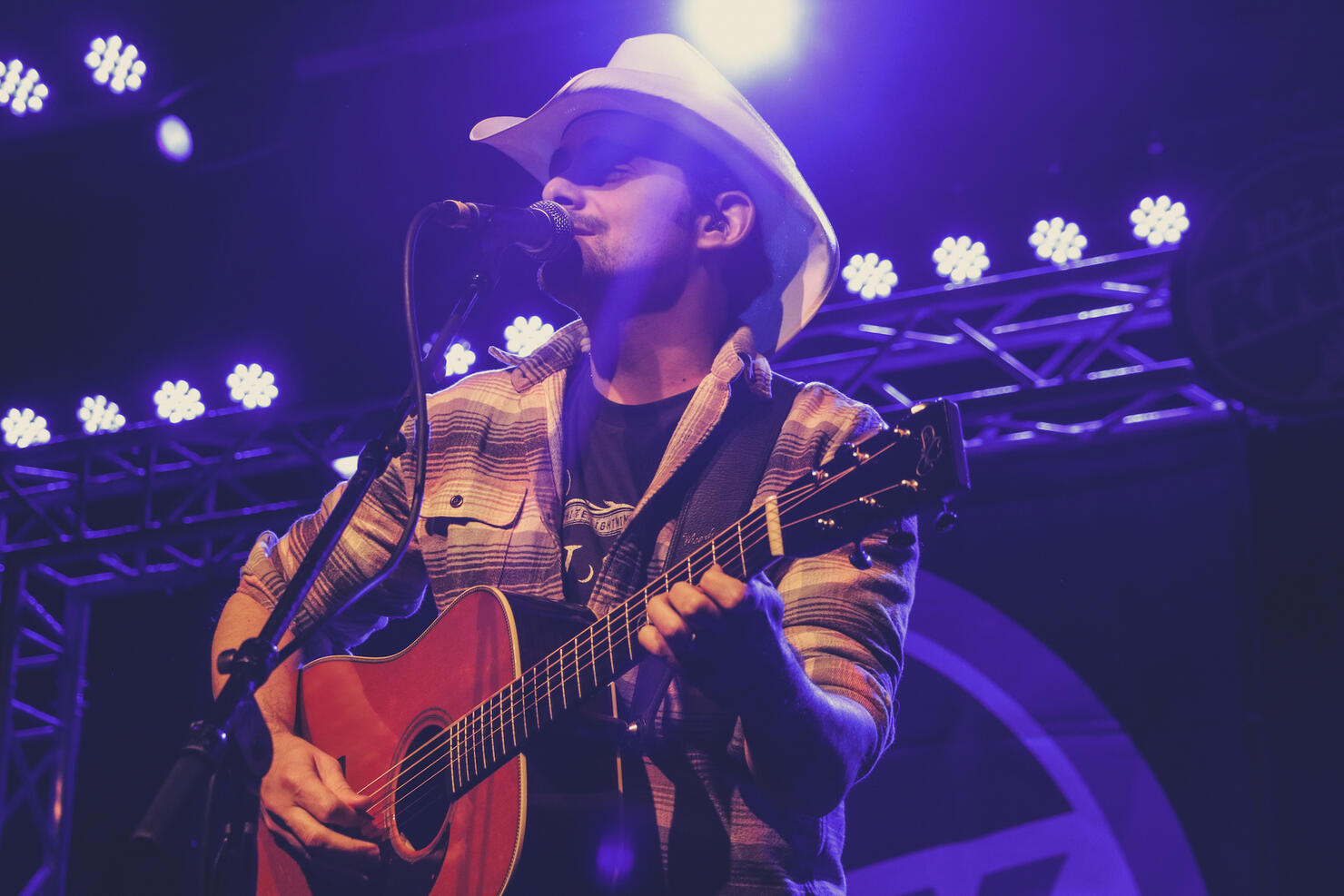 Brad Paisley @ Marquee Theatre
