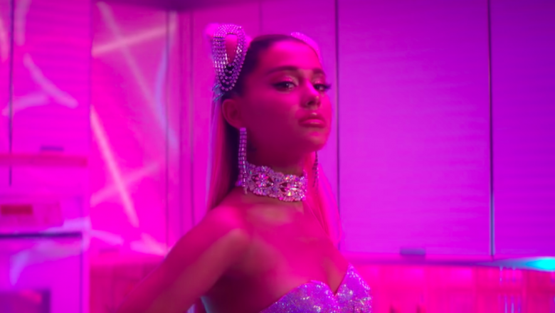 Here Is Why Ariana Grande Fans Are Boycotting '7 Rings' - Thumbnail Image