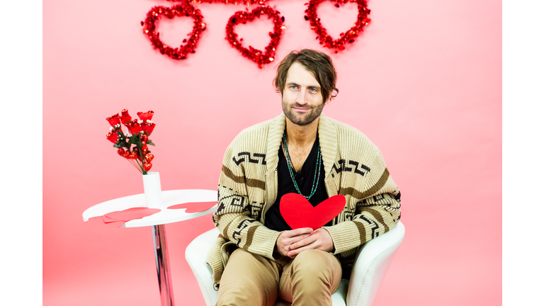 Ryan Hurd gives love advice