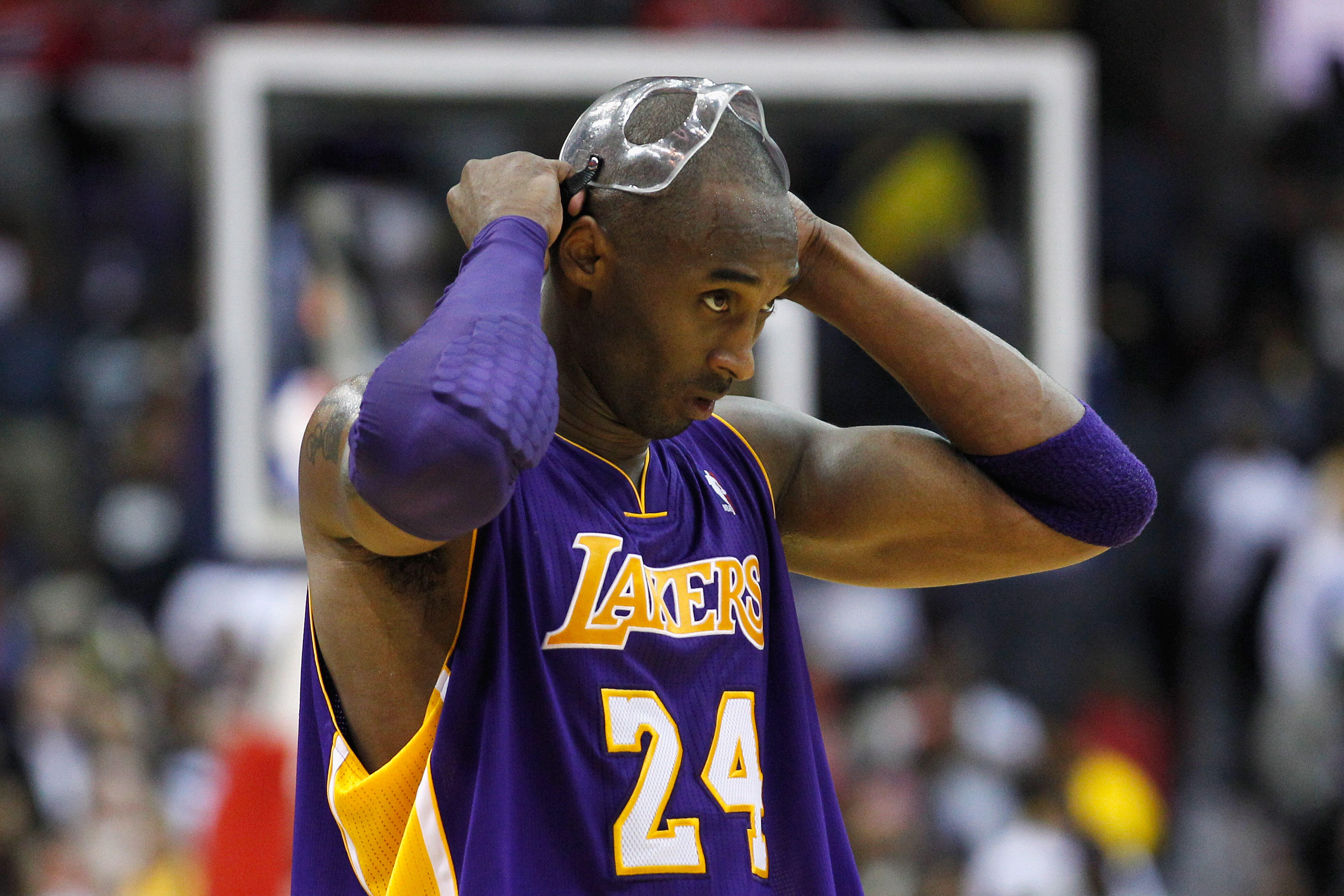 Dwyane Wade broke Kobe's nose in the 2012 All-Star Game and Kobe