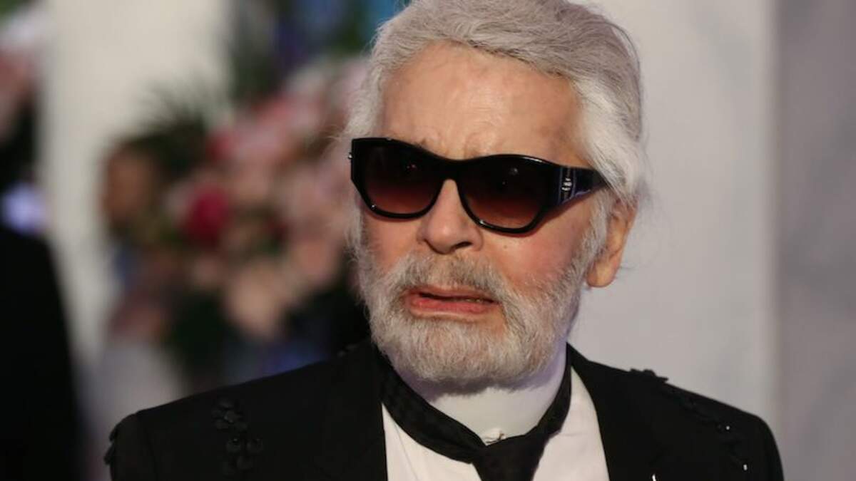 Iconic designer Karl Lagerfeld dead at 85