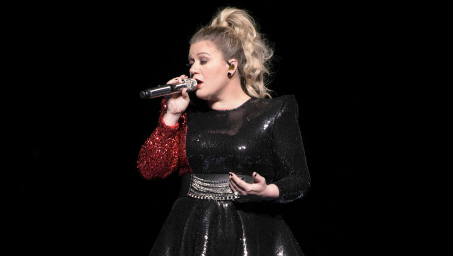 Who Is Kelly Clarkson's Piece By Piece About? The Emotional Song