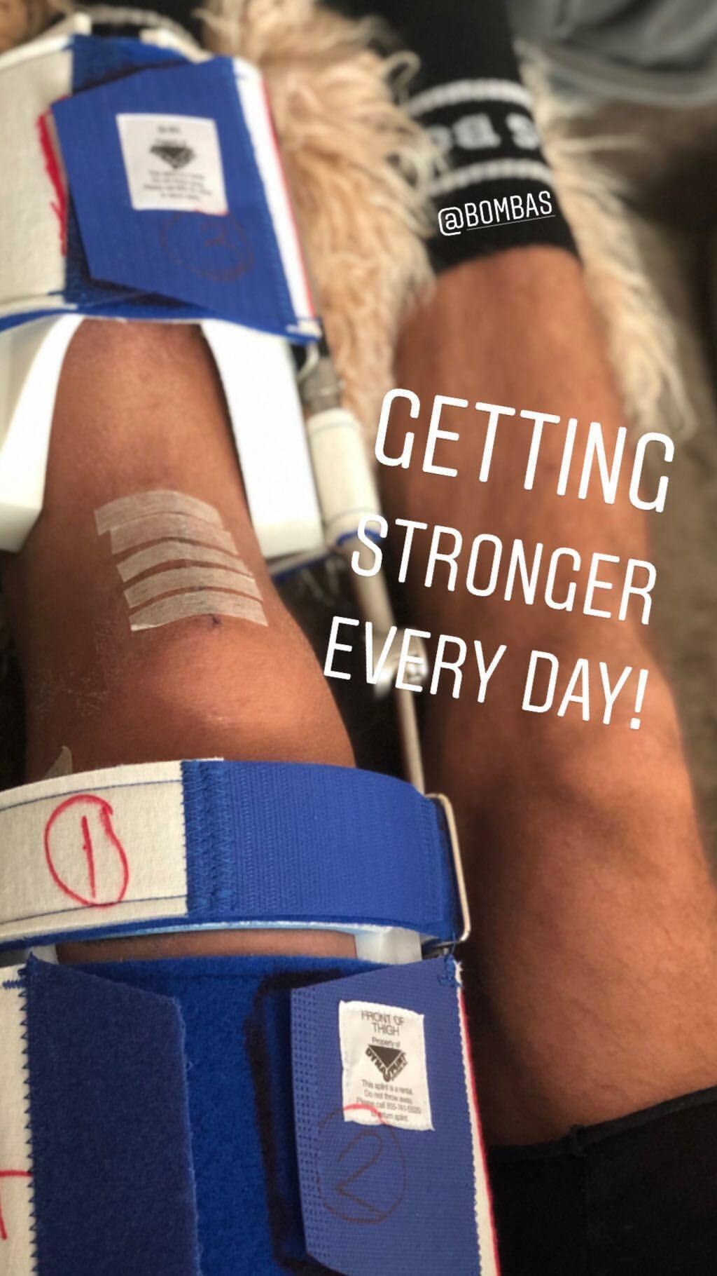 Zac Efron Celebrates PostKnee Surgery Recovery With New Haircut