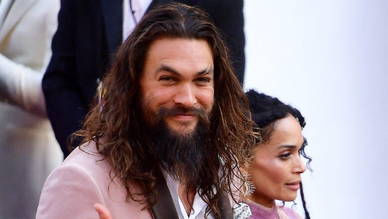 All The Best Tweets About Jason Momoa's Scrunchie - Thumbnail Image