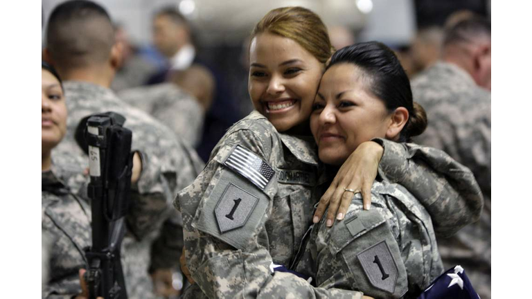 American-women-soldiers-Getty.jpg