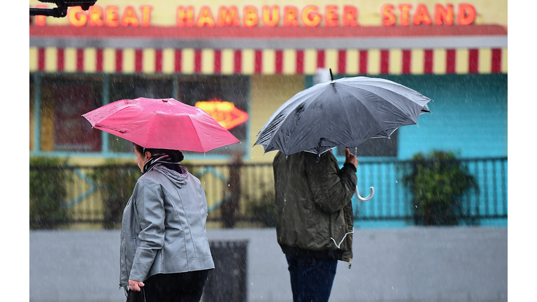 First of Two Storms Forecast for Southern California Brings Early Morning Rain