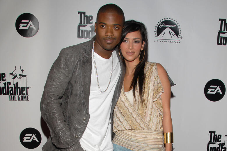 14 Of The Kraziest Kardashian Scandals