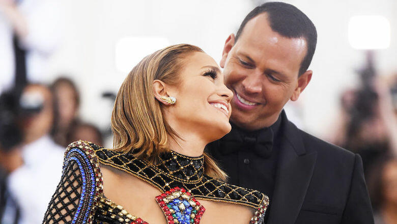 How Much Did Alex Rodriguez Spend On Jennifer Lopez's Engagement Ring? - Thumbnail Image