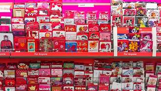 World War II Vet Overwhelmed With Valentines