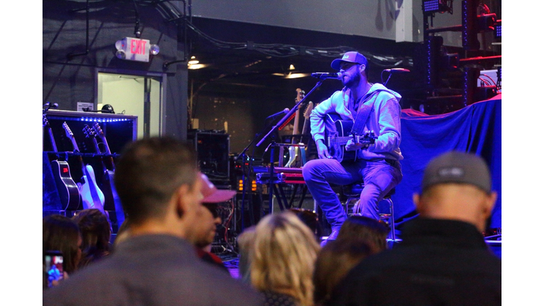 92.3 WCOL's Birthday Bash Featuring Russell Dickerson