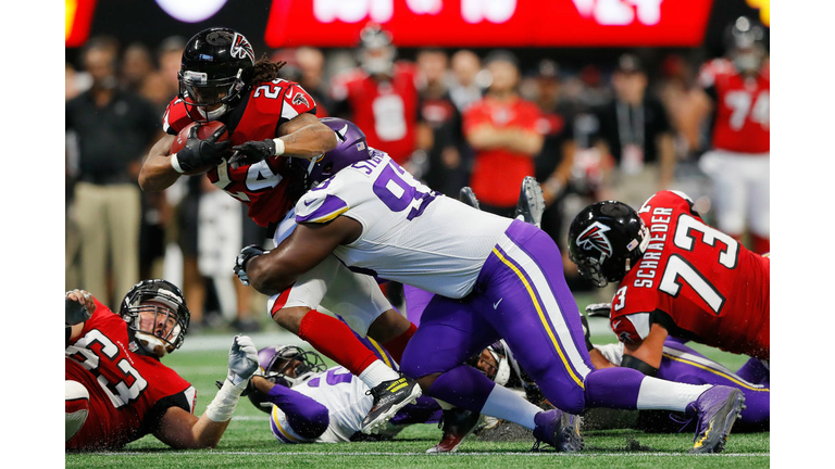 Minnesota Vikings v Atlanta Falcons