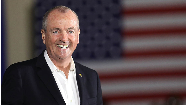 Obama Returns To Campaign Trail At Rally For NJ Gubernatorial Candidate