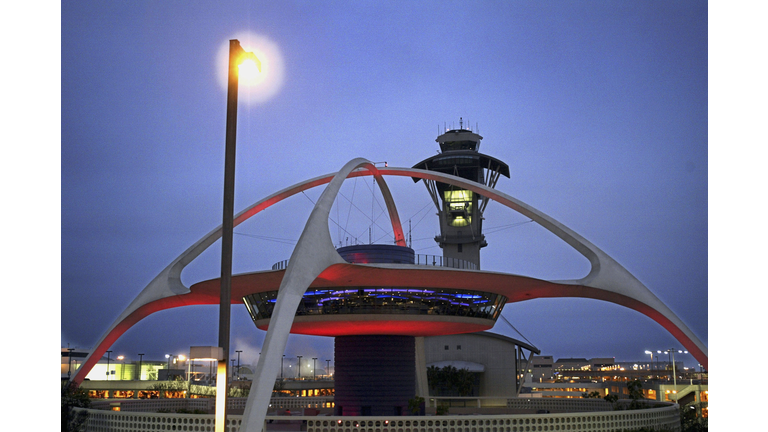 Officials to Break Ground on LAX Automated People Mover