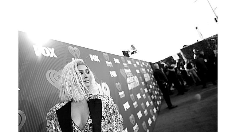 2019 iHeartRadio Music Awards  Alternative View