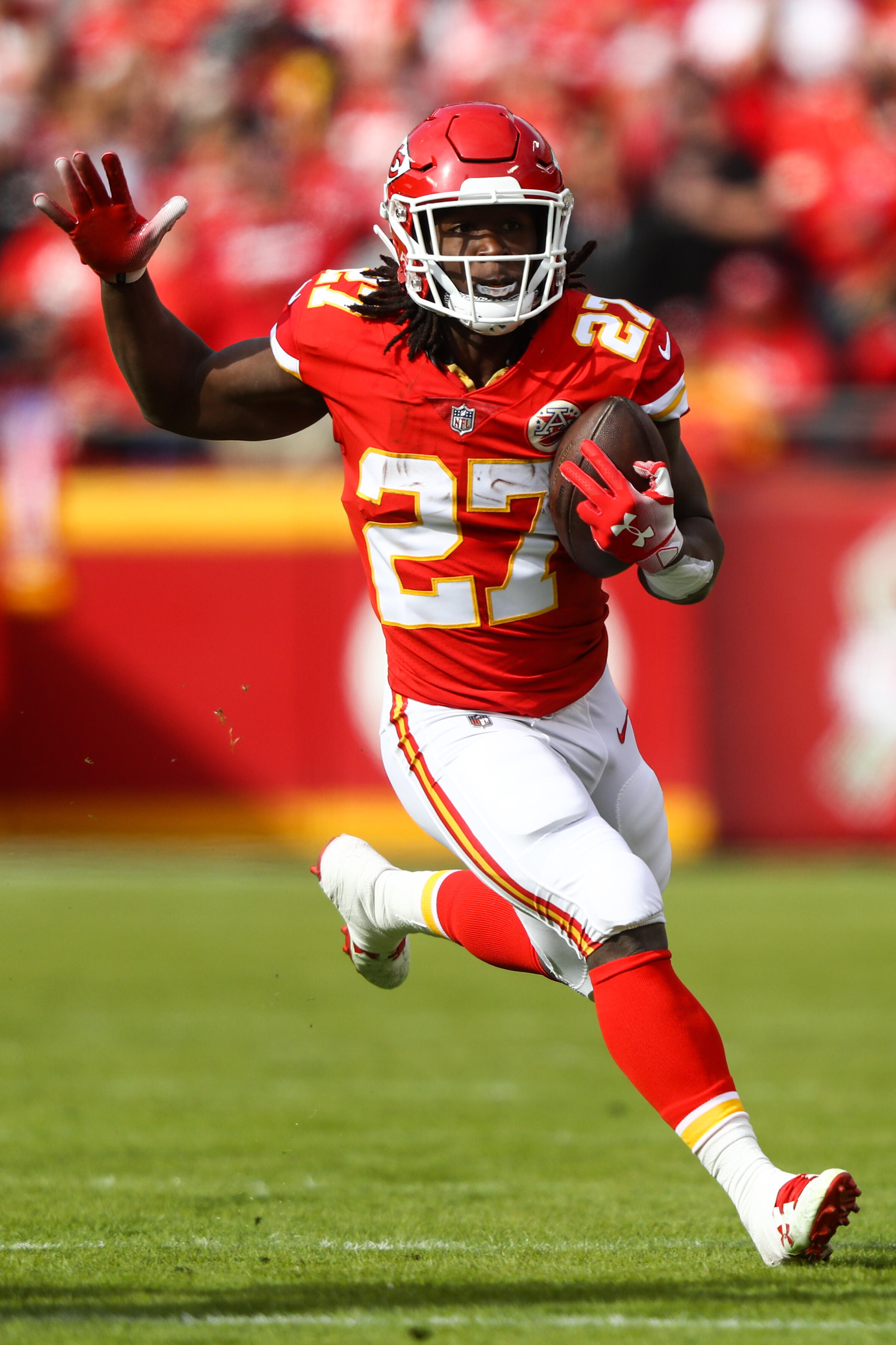 Kareem Hunt Suspended! | Mike Trivisonno | Newsradio WTAM 1100