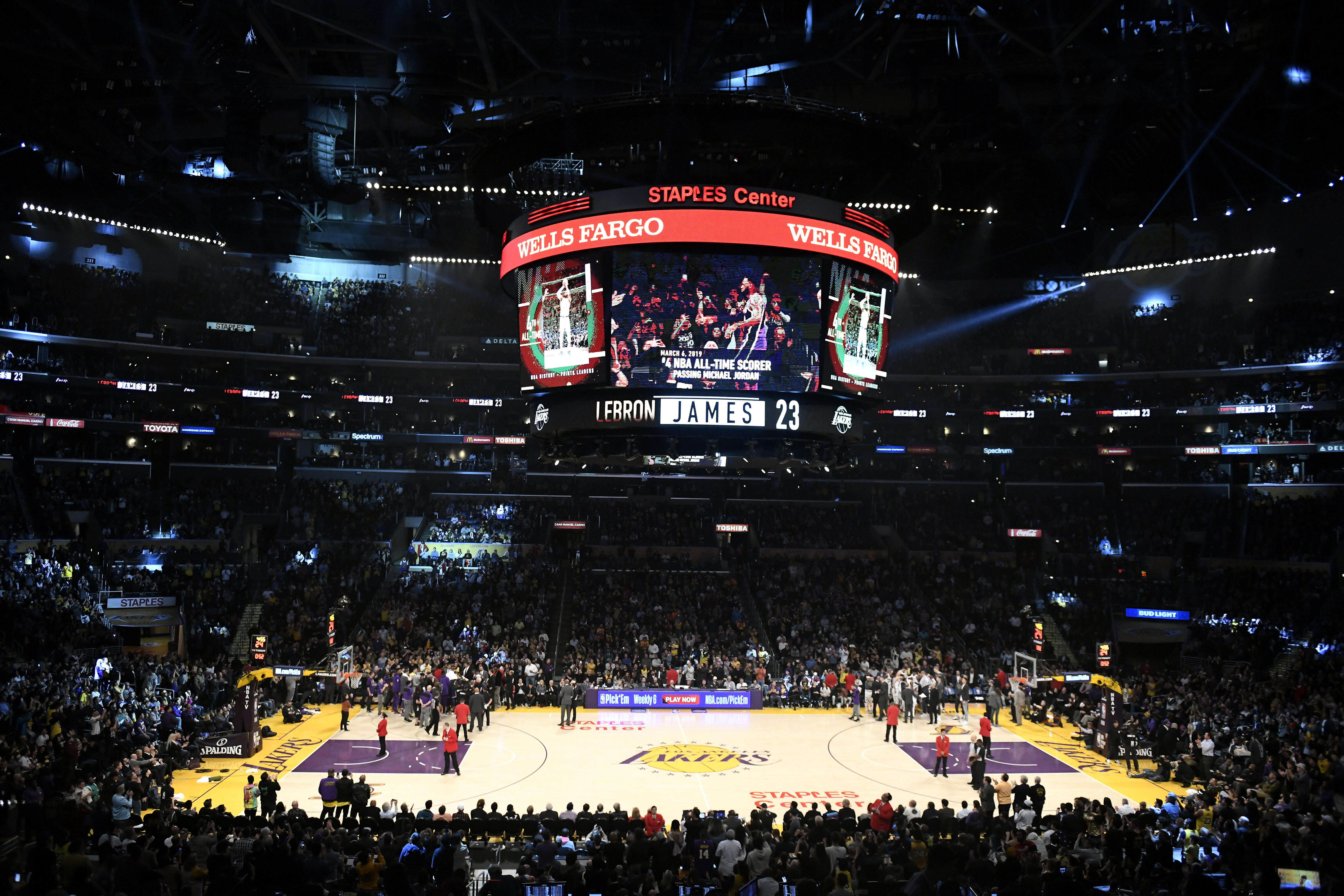 Lakers Considered Moving Back To The Forum After The 2025 Season AM