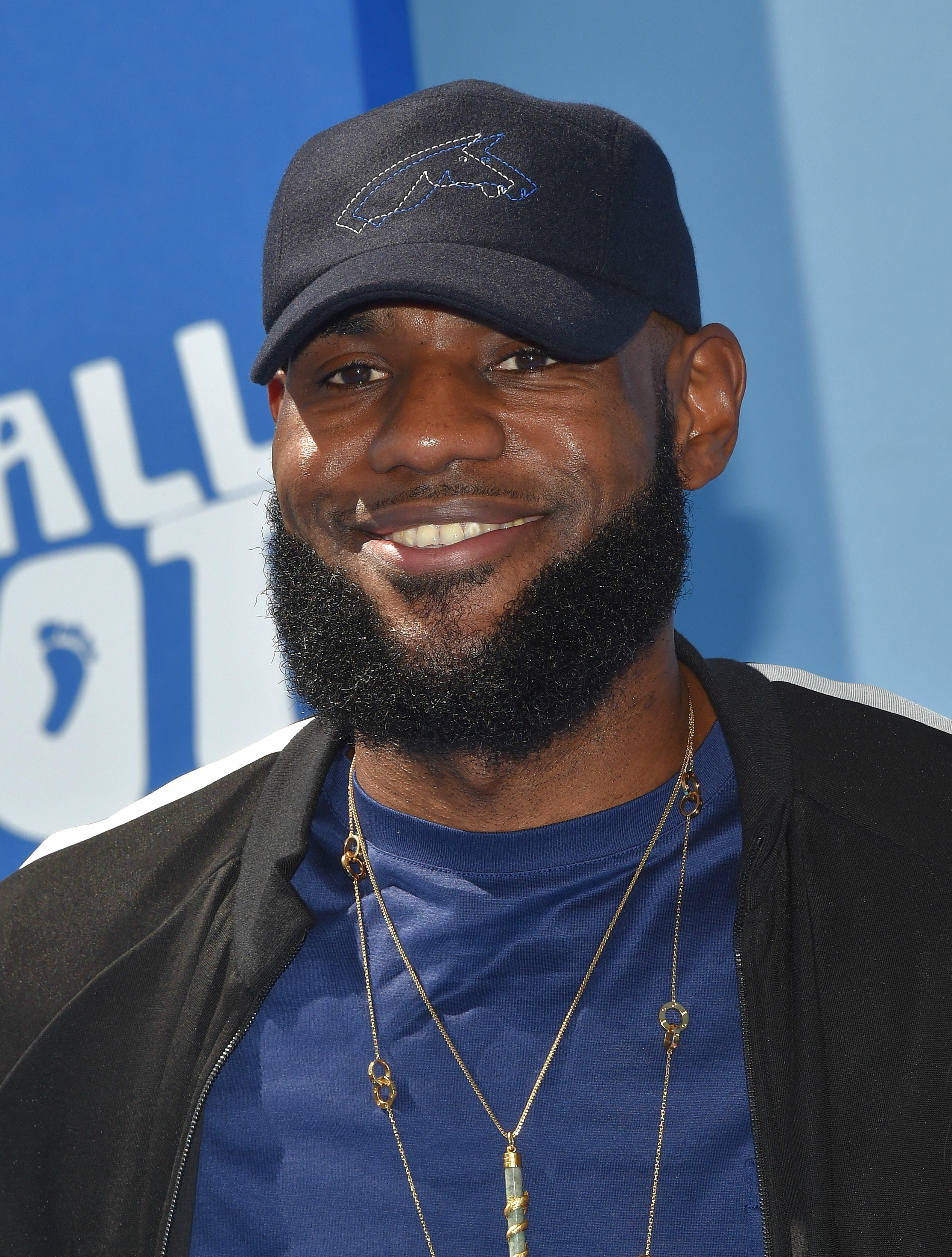 Does this video prove why Lebron can't be considered the best ever? - Thumbnail Image