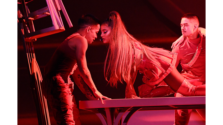 Opening Night  - Ariana Grande Sweetener World Tour