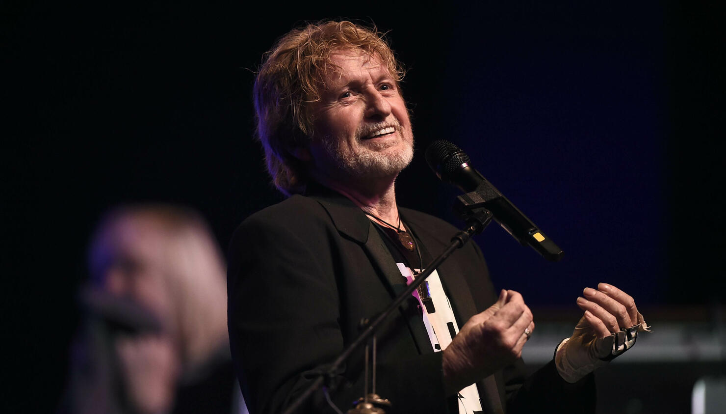 Jon Anderson Is Writing New Songs In Case There S A Yes Reunion Iheartradio