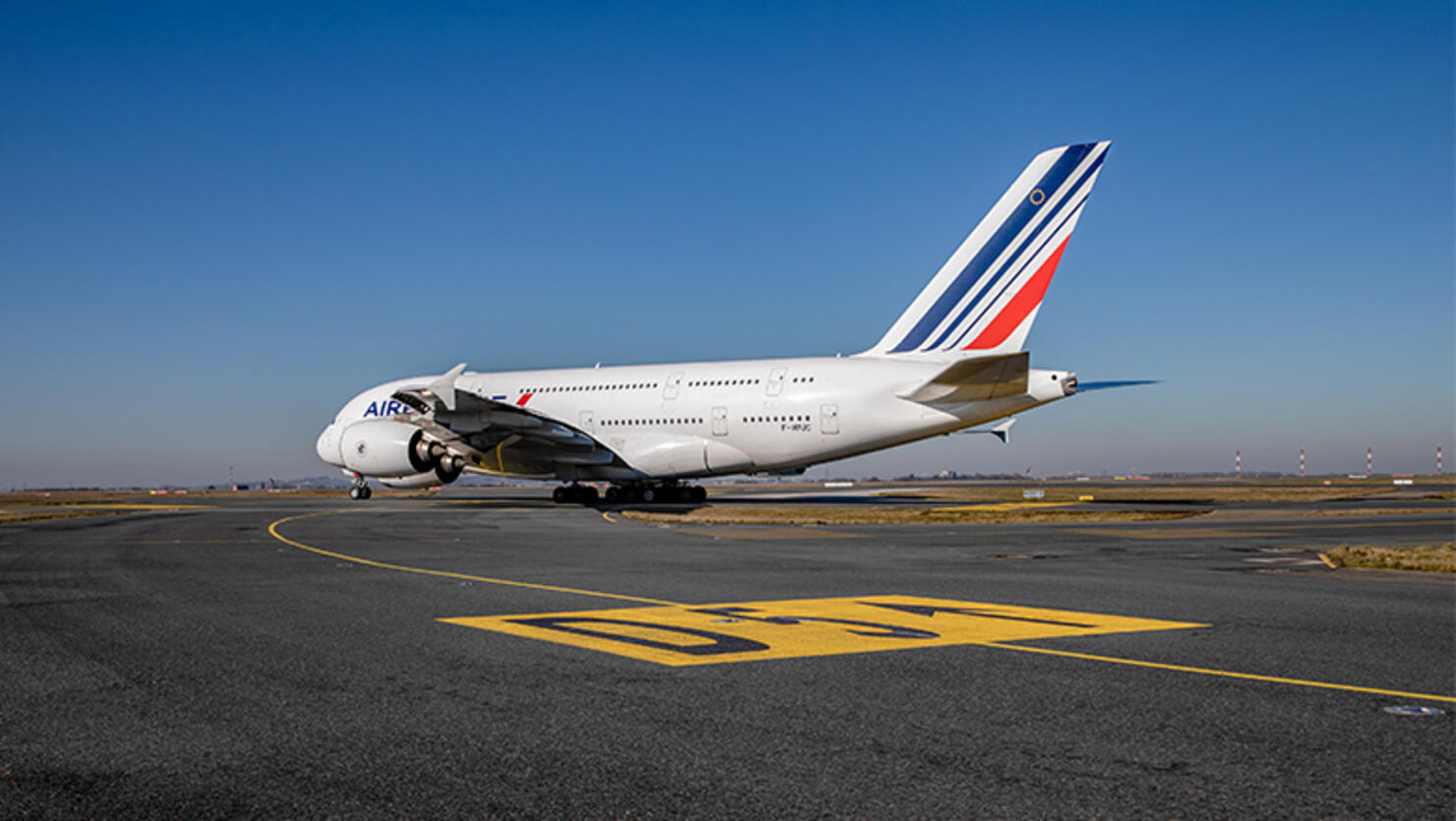 International Flight Operations at Charles de Gaulle Airport