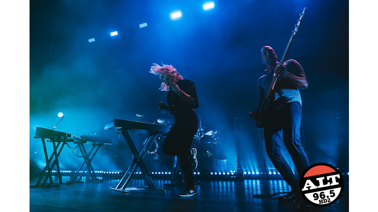 Metric at Moore Theater