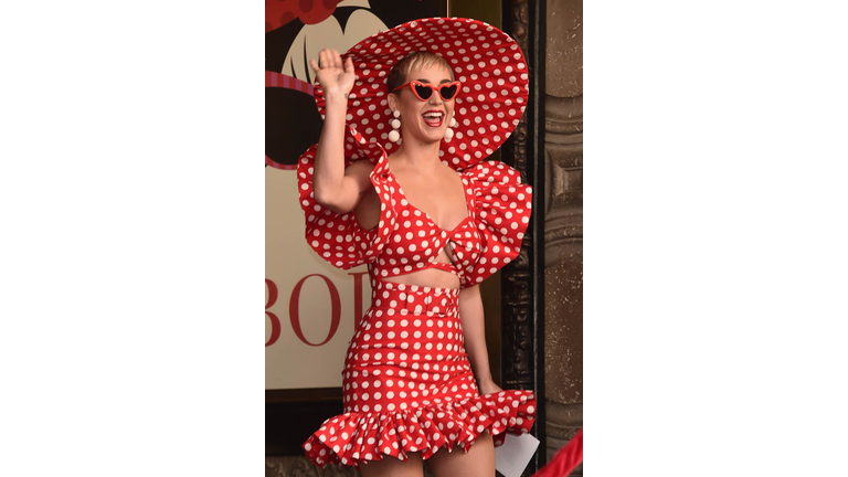 23 Celebs Spotted In Polka Dots