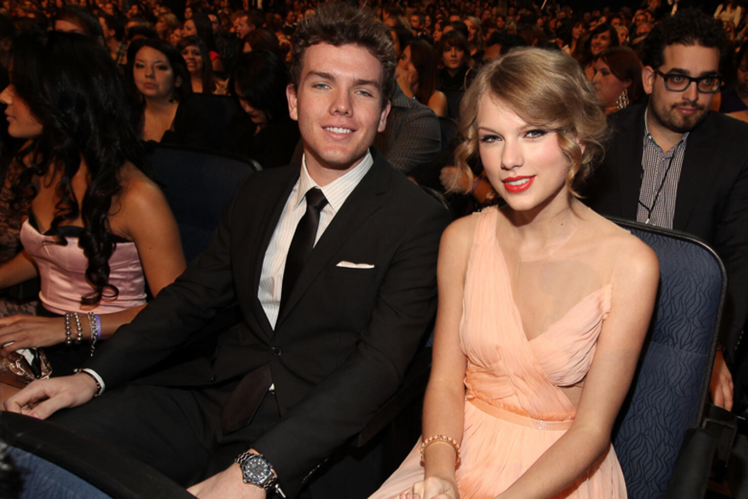 2011 People's Choice Awards - Backstage And Audience