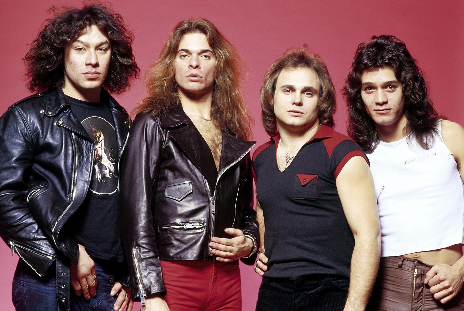 Photo of VAN HALEN and Eddie VAN HALEN and Alex VAN HALEN and Michael ANTHONY and David LEE ROTH