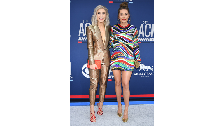 US-ENTERTAINMENT-MUSIC-COUNTRY-ARRIVALS-award