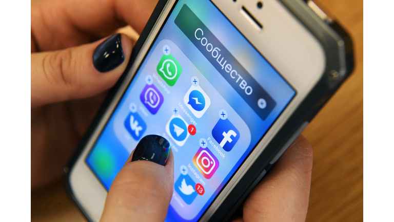 RUSSIA-US-BRITAIN-INTERNET-FACEBOOK