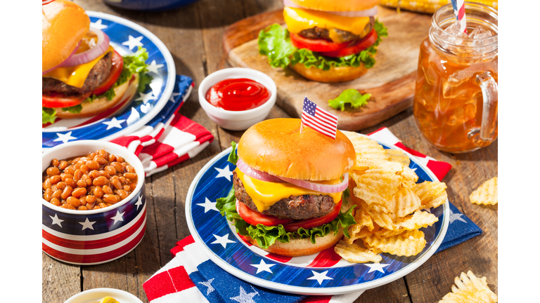 Homemade Memorial Day Hamburger Picnic